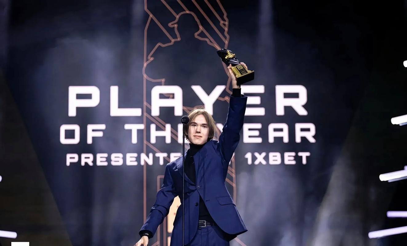 Top Esports 将与 JD Gaming 争夺总决赛名额